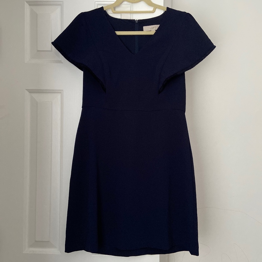 Loft Navy drrss